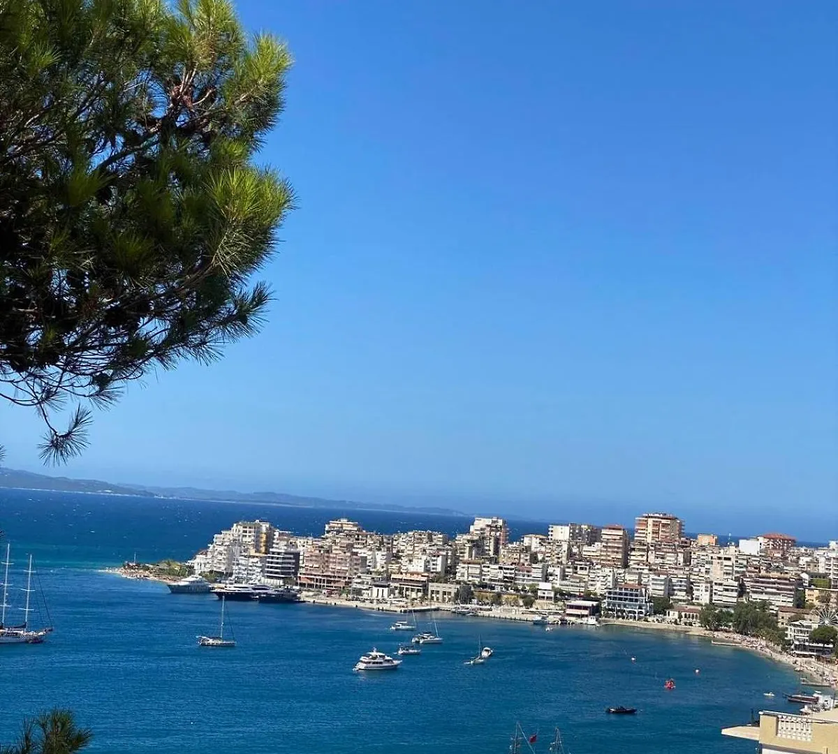 Crist Apartment Saranda